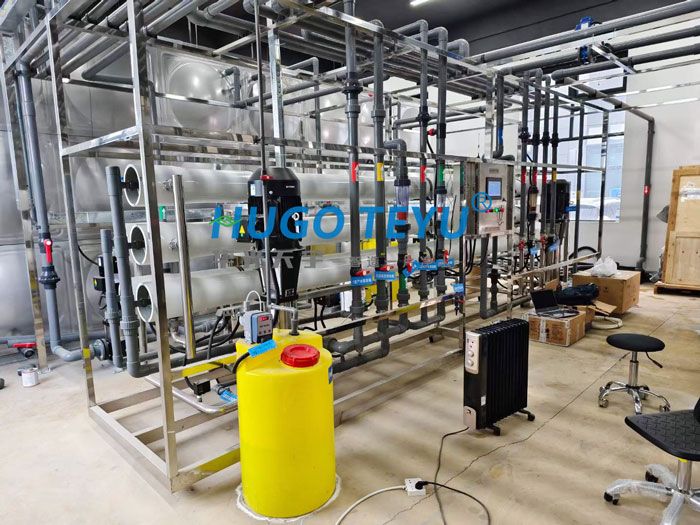 10噸每小時(shí)超純水項(xiàng)目現(xiàn)場